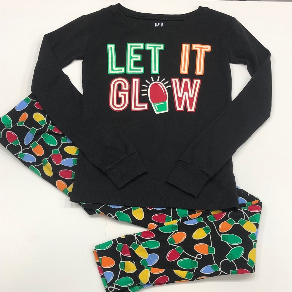 PJ Place Festive Kids Pyjama Set with Colorful Light Design – Size 10
